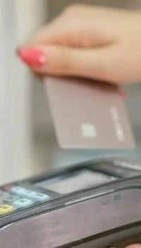 Как проверить МФО перед оформлением займа на карту
